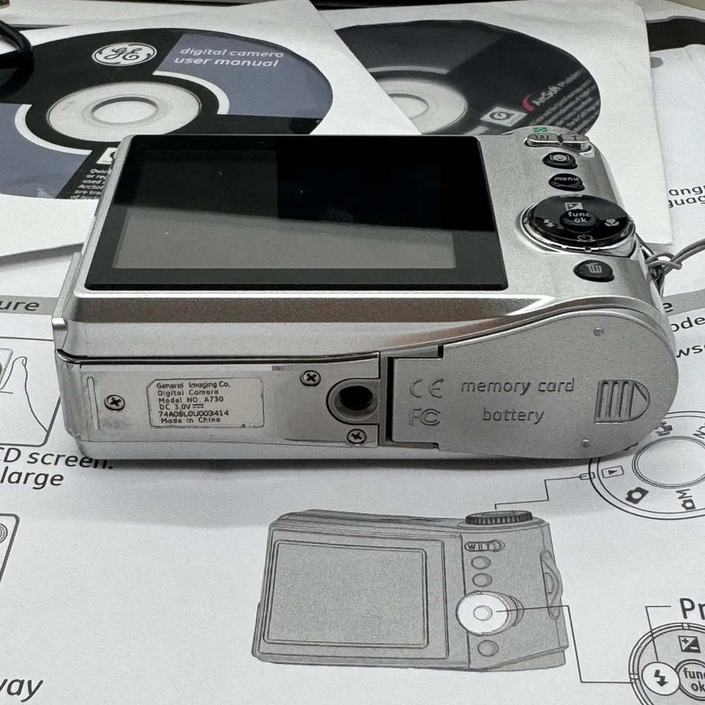 GE A730 Digital Camera Silver 7.0MP 3x Optical Zoom Point and Shoot with Box